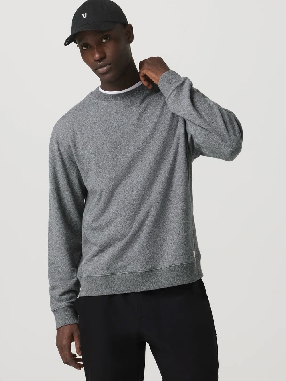 Vuori | Cypress Vintage Crew Heather Gray size Large